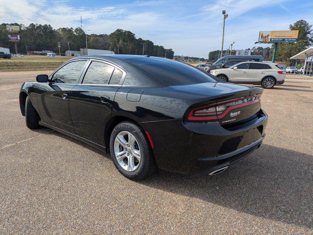 2022 Dodge Charger SXT RWD