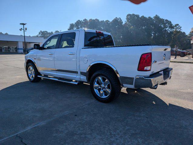 2017 RAM 1500 Big Horn Crew Cab 4x4 57 Box