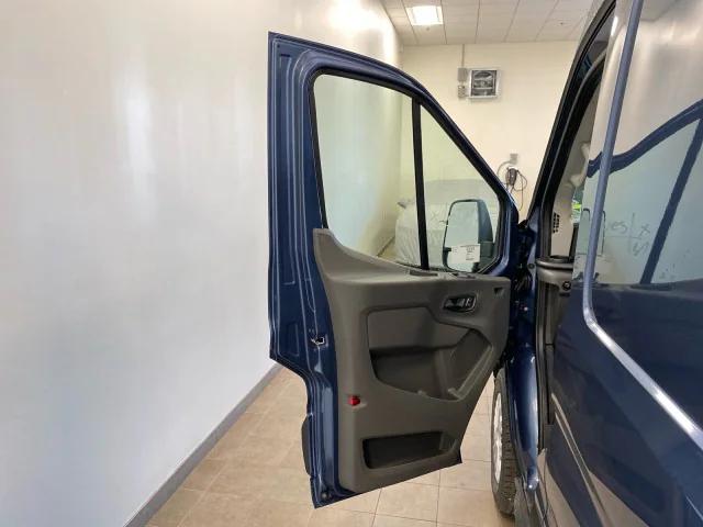 2024 Ford Transit Cargo Van 2024 Ford Transit-350 Cargo 3DR 148 WB RWD