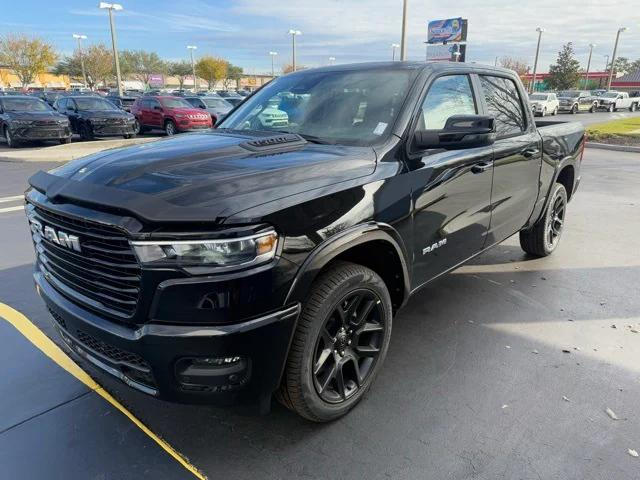 2025 RAM Ram 1500 RAM 1500 LARAMIE CREW CAB 4X2 57 BOX