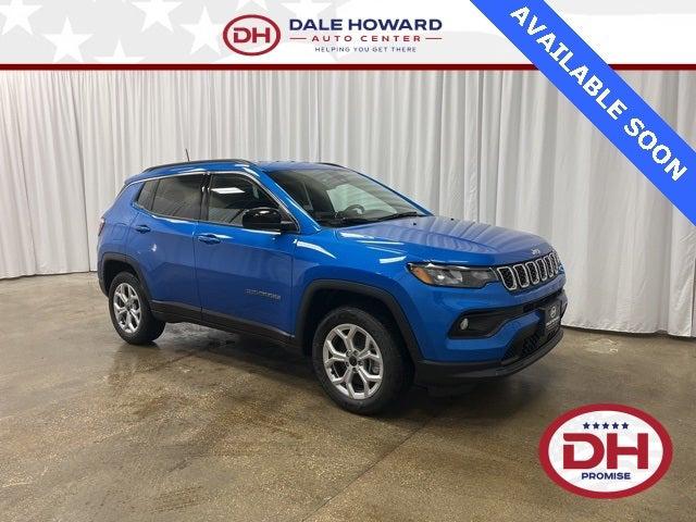 2025 Jeep Compass COMPASS LATITUDE 4X4