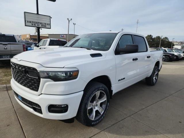 2025 RAM Ram 1500 RAM 1500 TRADESMAN CREW CAB 4X4 57 BOX