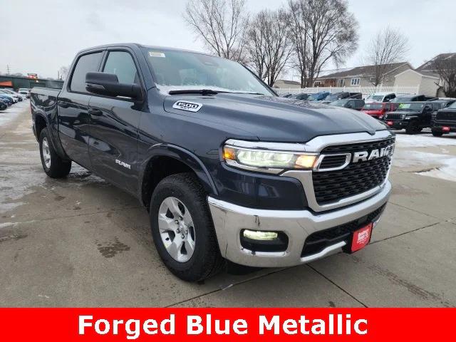 2025 RAM Ram 1500 RAM 1500 BIG HORN CREW CAB 4X4 57 BOX