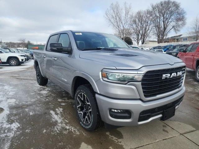 2025 RAM Ram 1500 RAM 1500 LARAMIE CREW CAB 4X4 57 BOX