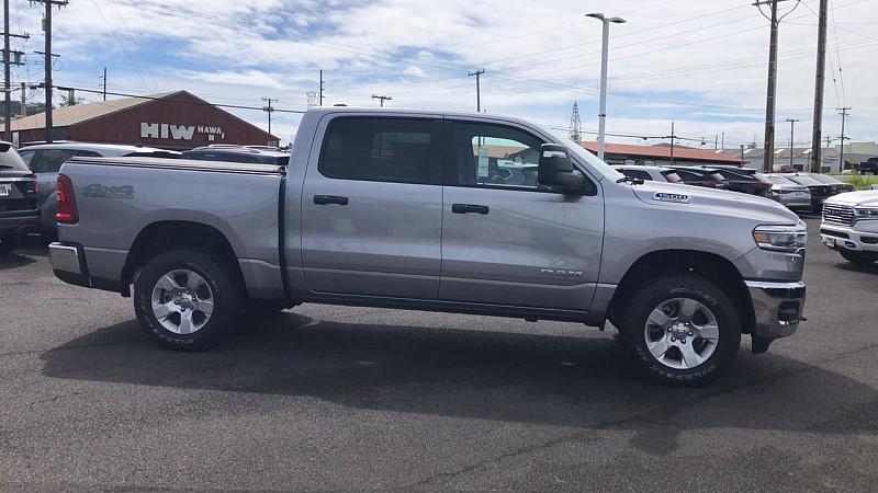 2025 RAM Ram 1500 RAM 1500 TRADESMAN CREW CAB 4X4 57 BOX