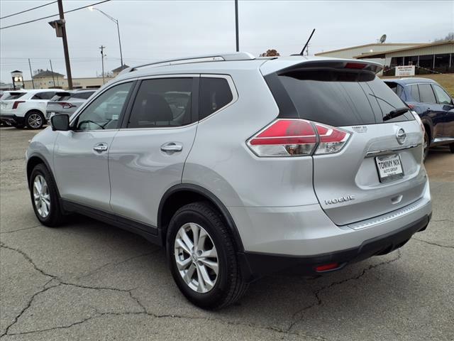 2016 Nissan Rogue SV