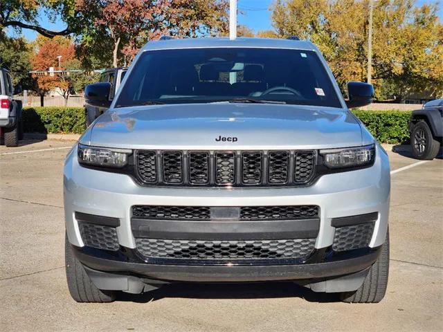 2023 Jeep Grand Cherokee L Altitude 4x2