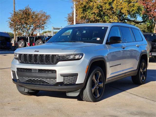 2023 Jeep Grand Cherokee L Altitude 4x2