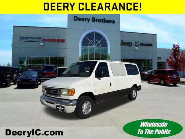 2003 Ford E-150 Chateau