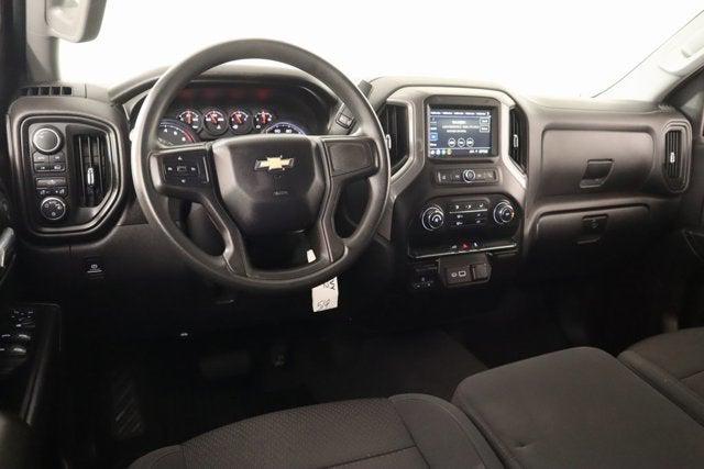 2021 Chevrolet Silverado 1500 4WD Crew Cab Short Bed Custom