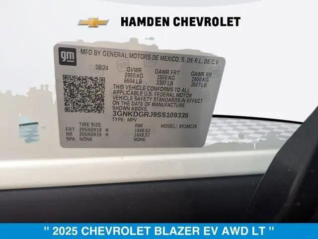 2025 Chevrolet V Blazer eAWD LT