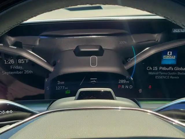 2025 Cadillac iQ Luxury 3 RWD