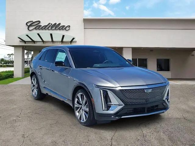 2025 Cadillac iQ Luxury 3 RWD