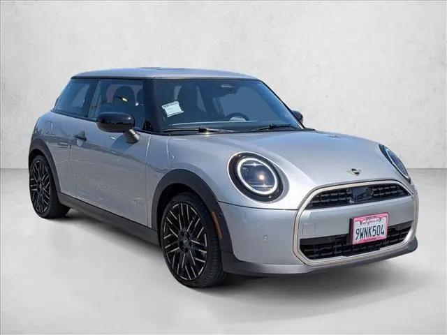 2025 MINI Hardtop Cooper