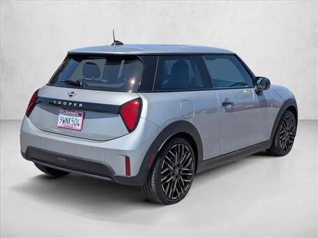 2025 MINI Hardtop Cooper