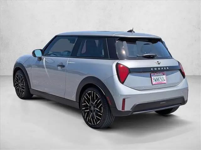 2025 MINI Hardtop Cooper