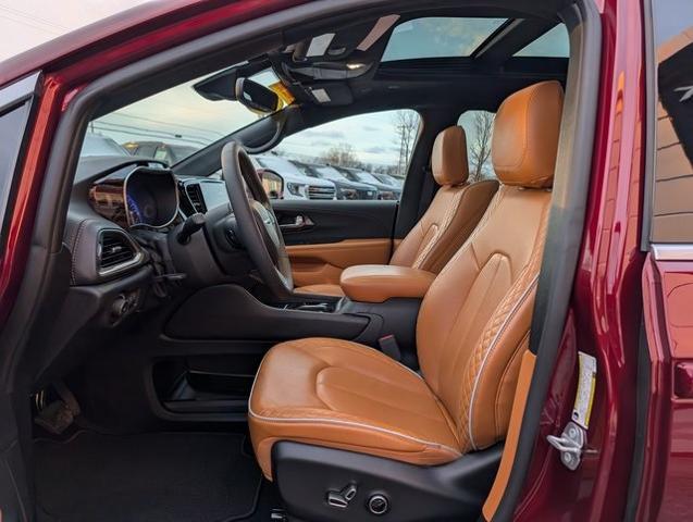2022 Chrysler Pacifica Pinnacle AWD