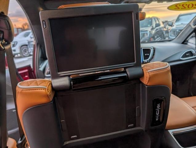 2022 Chrysler Pacifica Pinnacle AWD