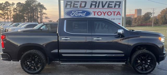 2022 Chevrolet Silverado 1500 4WD Crew Cab Short Bed High Country