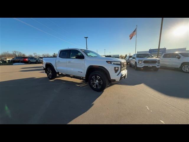 2023 GMC Canyon 4WD Crew Cab Short Box AT4