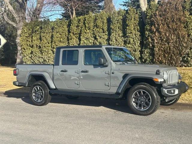 2022 Jeep Gladiator Overland 4x4