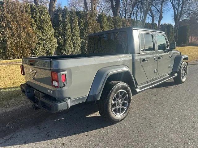 2022 Jeep Gladiator Overland 4x4