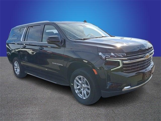 2023 Chevrolet Suburban 4WD LT