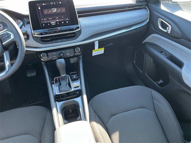 2025 Jeep Compass COMPASS SPORT 4X4