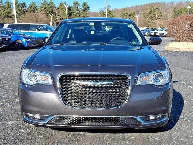 2017 Chrysler 300 Limited AWD