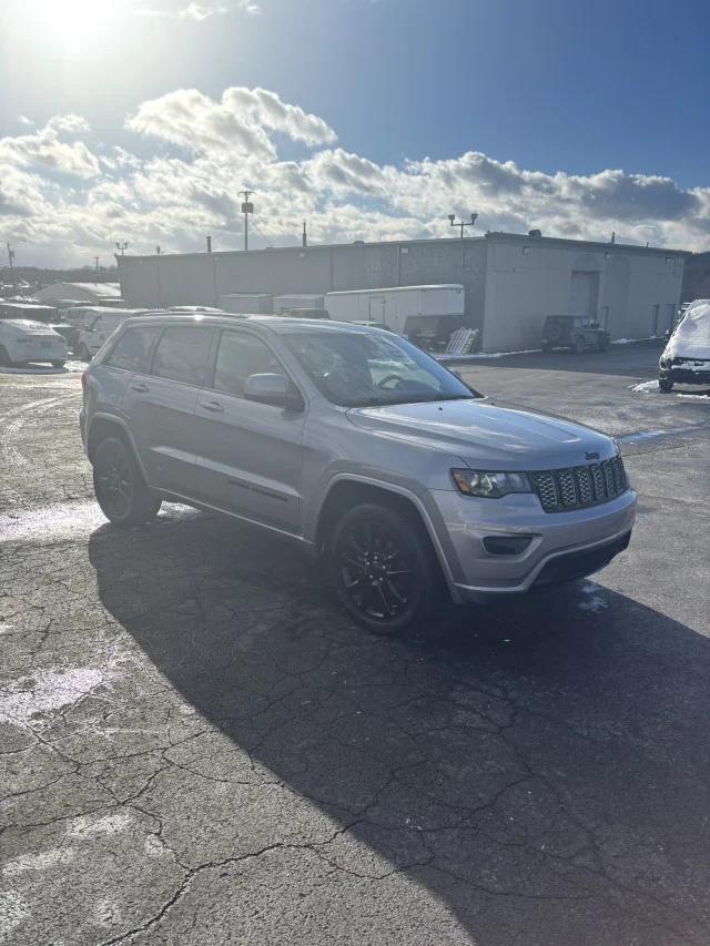 2019 Jeep Grand Cherokee Altitude 4x4