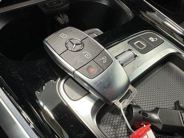 2025 Mercedes-Benz EQB 250 EQB 250+