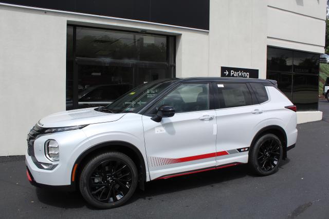2024 Mitsubishi Outlander SE Ralliart S-AWC