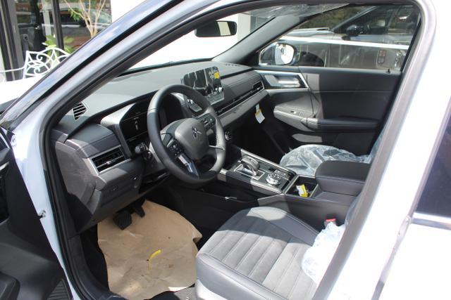 2024 Mitsubishi Outlander SE Ralliart S-AWC