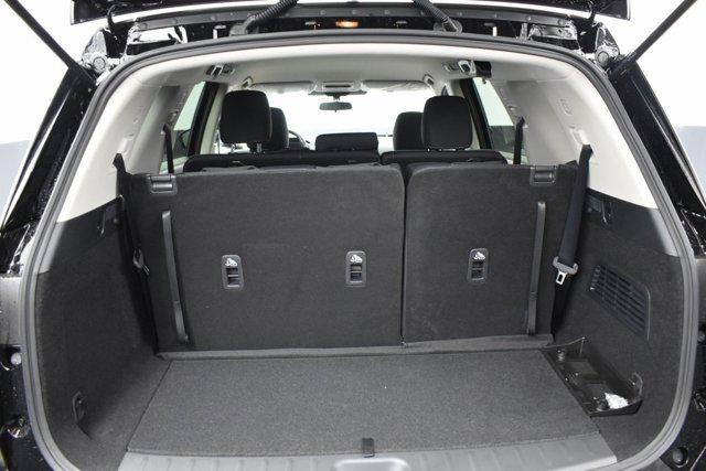 2025 Nissan Pathfinder S 4WD
