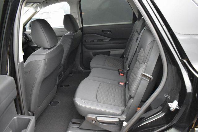2025 Nissan Pathfinder S 4WD
