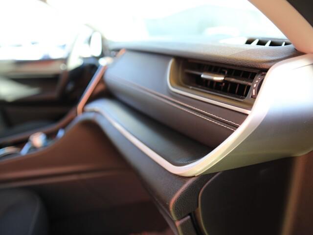 2023 Jeep Grand Cherokee L Laredo 4x2