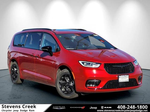 2025 Chrysler Pacifica Hybrid PACIFICA PLUG-IN HYBRID S APPEARANCE