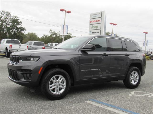 2025 Jeep Grand Cherokee GRAND CHEROKEE LAREDO 4X2