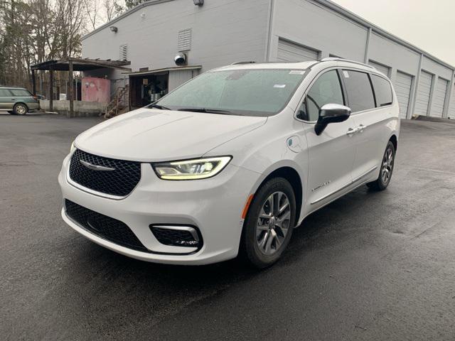 2025 Chrysler Pacifica Hybrid PACIFICA PLUG-IN HYBRID PINNACLE
