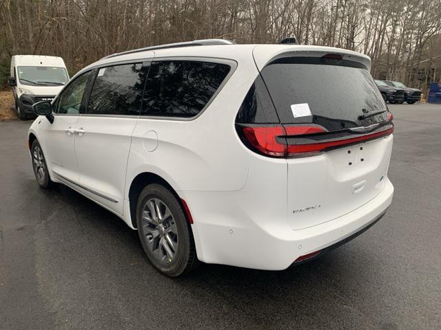 2025 Chrysler Pacifica Hybrid PACIFICA PLUG-IN HYBRID PINNACLE
