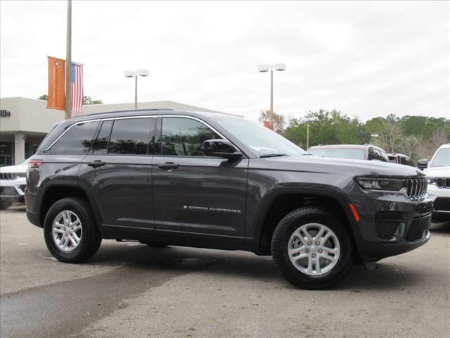 2025 Jeep Grand Cherokee GRAND CHEROKEE LAREDO 4X2