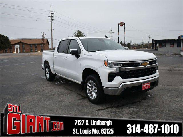 2022 Chevrolet Silverado 1500 4WD Crew Cab Standard Bed LT