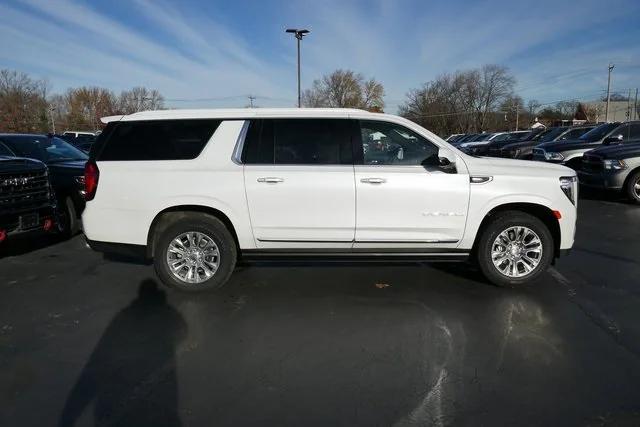 2023 GMC Yukon XL 4WD Denali