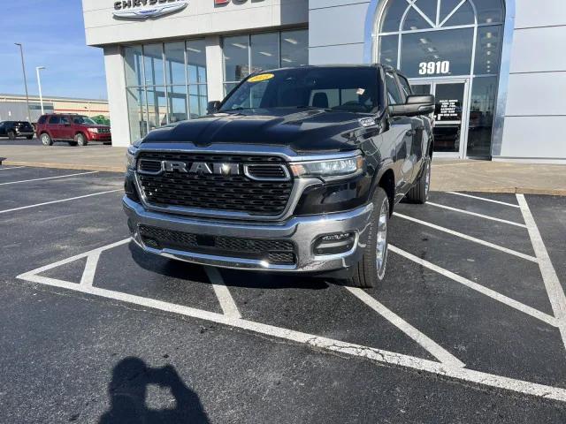 2025 RAM Ram 1500 RAM 1500 BIG HORN CREW CAB 4X4 57 BOX