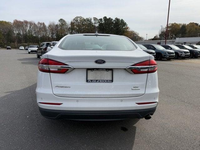 2020 Ford Fusion SE