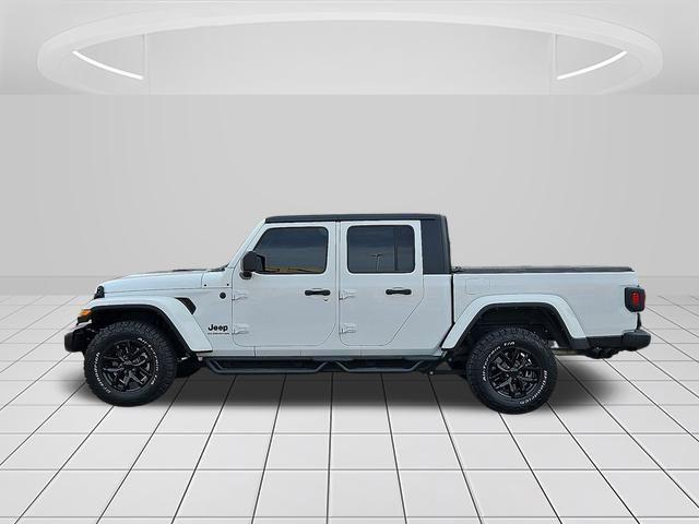 2022 Jeep Gladiator Altitude 4x4