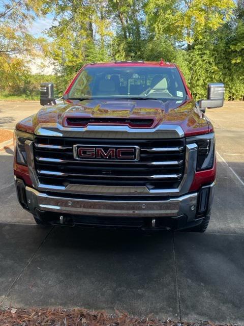 2024 GMC Sierra 2500HD 4WD Crew Cab Standard Bed SLT