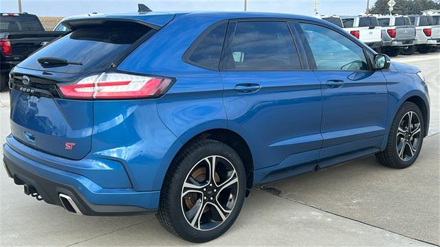 2021 Ford Edge ST