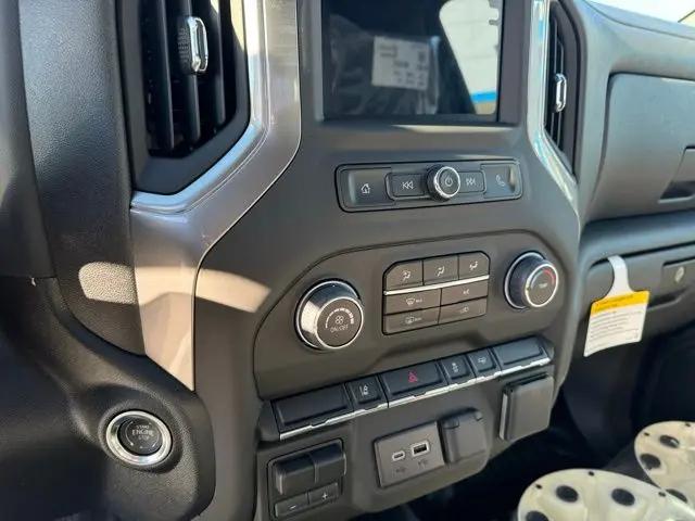 2025 Chevrolet Silverado 3500HD Work Truck