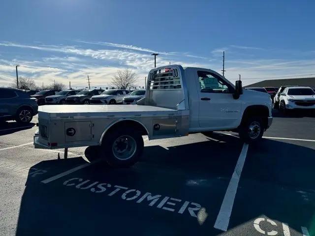 2025 Chevrolet Silverado 3500HD Work Truck